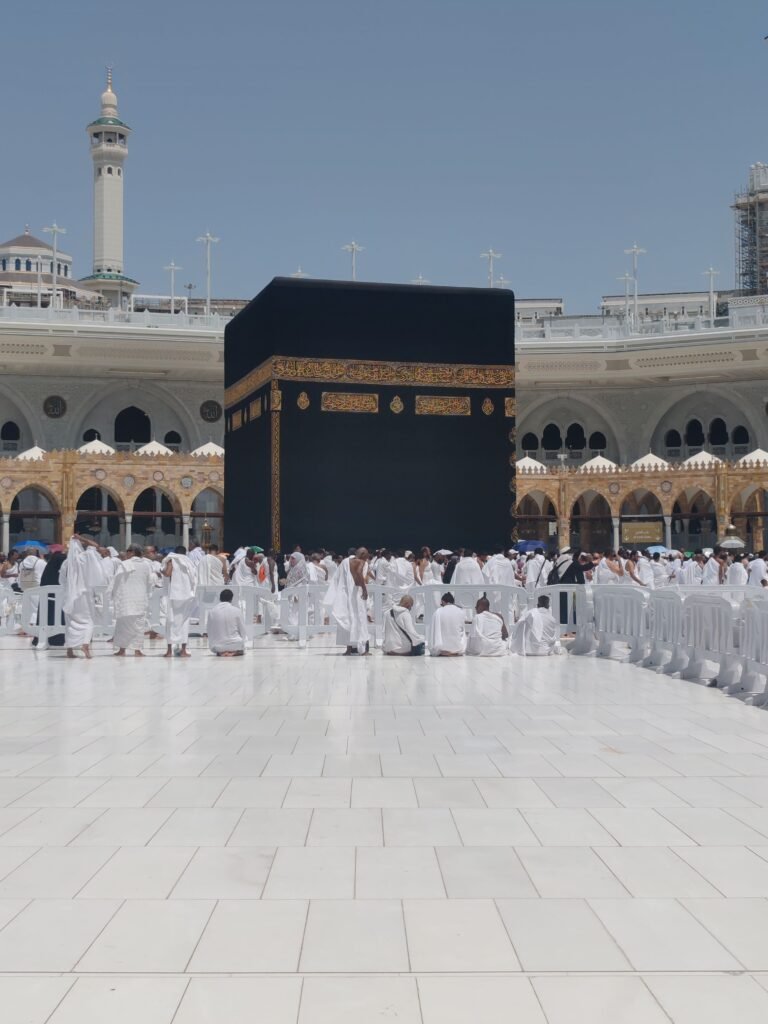 Pilgrims at the Kaaba in Makkah